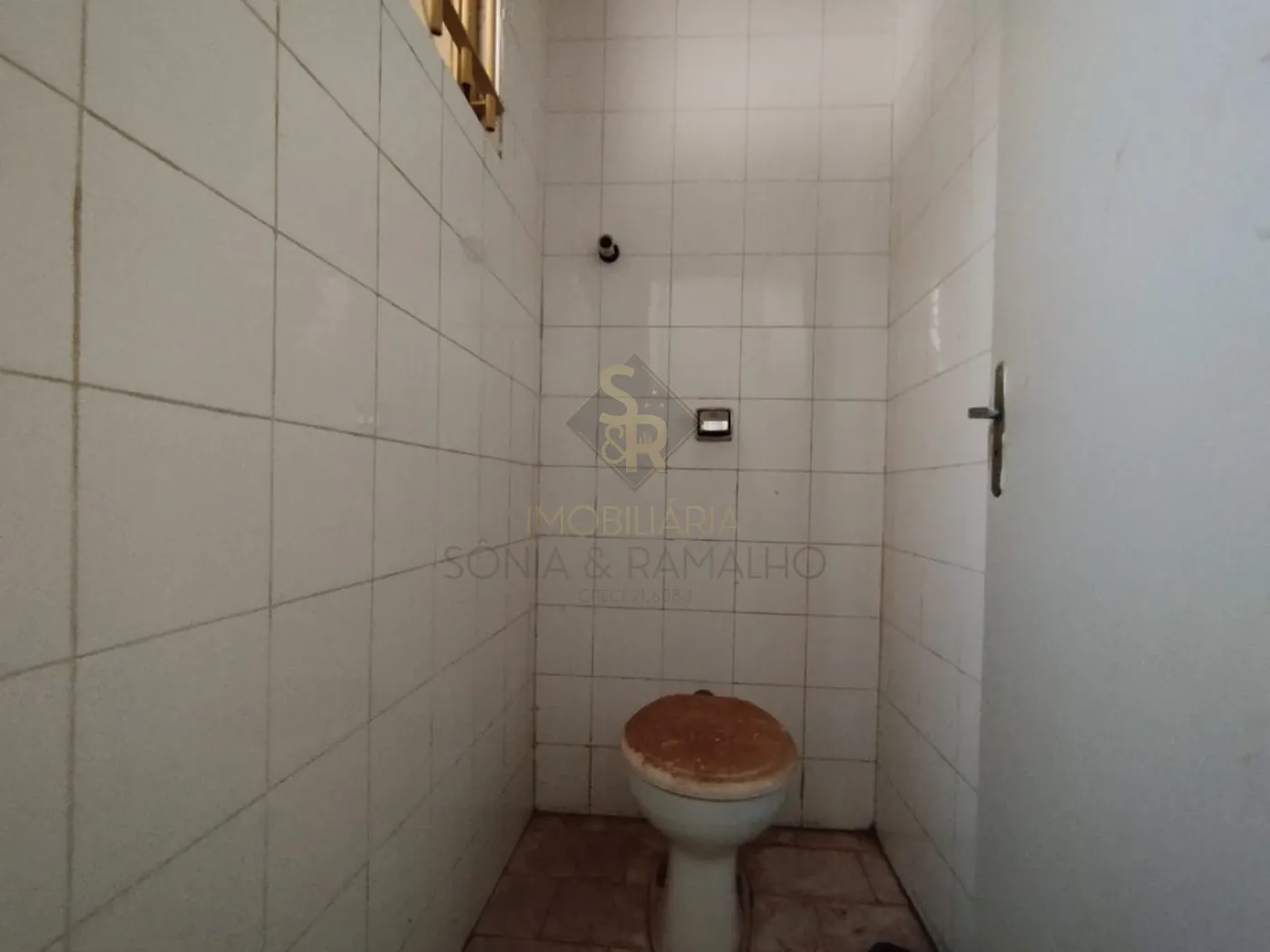 Alugar Imóveis Comerciais / Salão Comercial em Ribeirão Preto R$ 2.200,00 - Foto 5