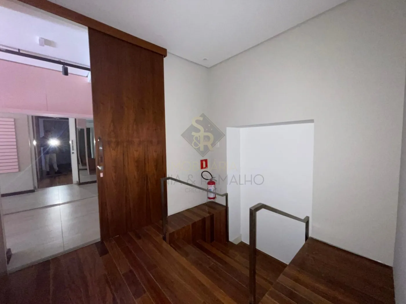 Alugar Imóveis Comerciais / Salão Comercial em Ribeirão Preto R$ 5.500,00 - Foto 8