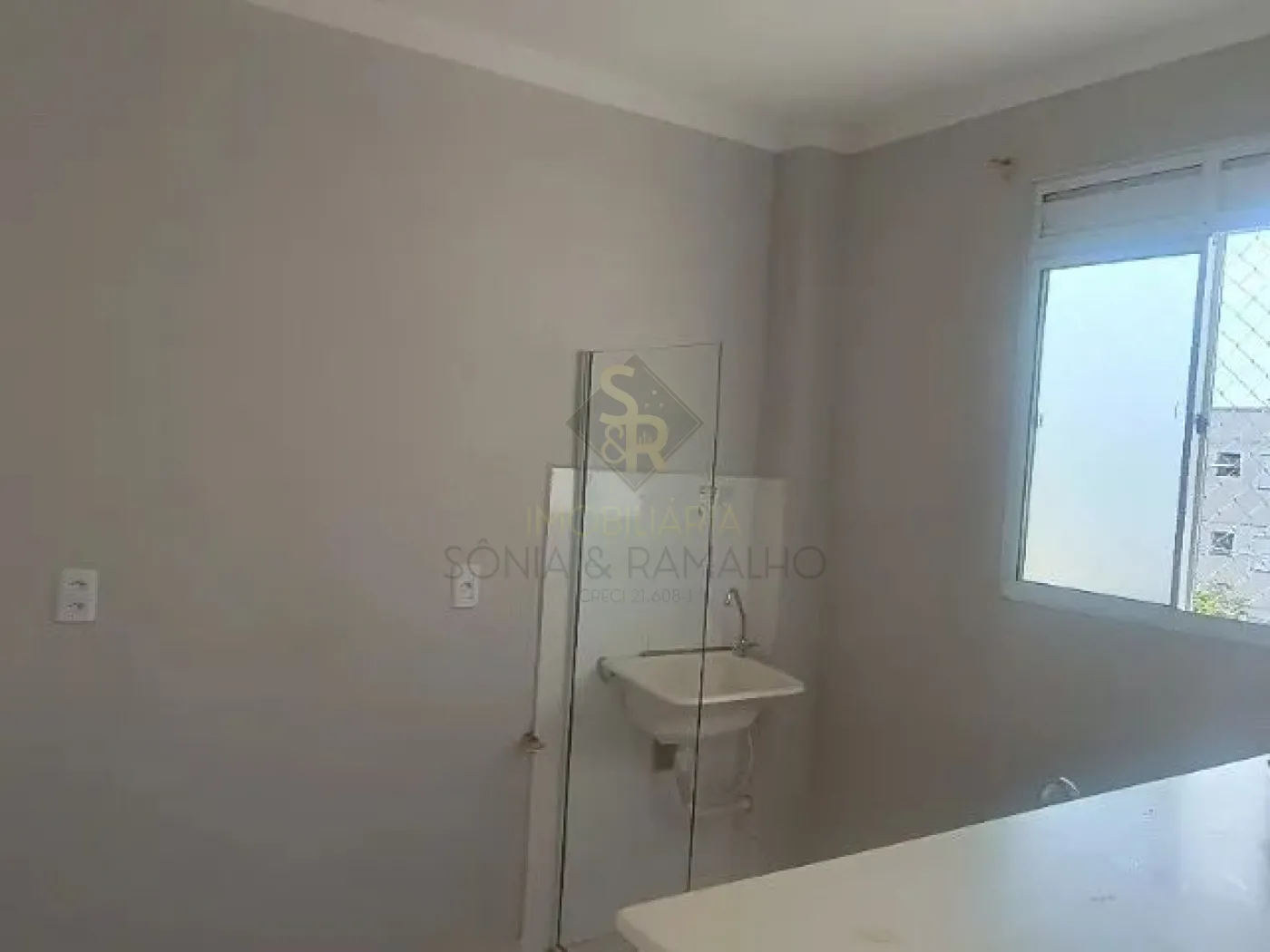 Comprar Apartamentos / Padrão em Ribeirão Preto R$ 159.000,00 - Foto 4
