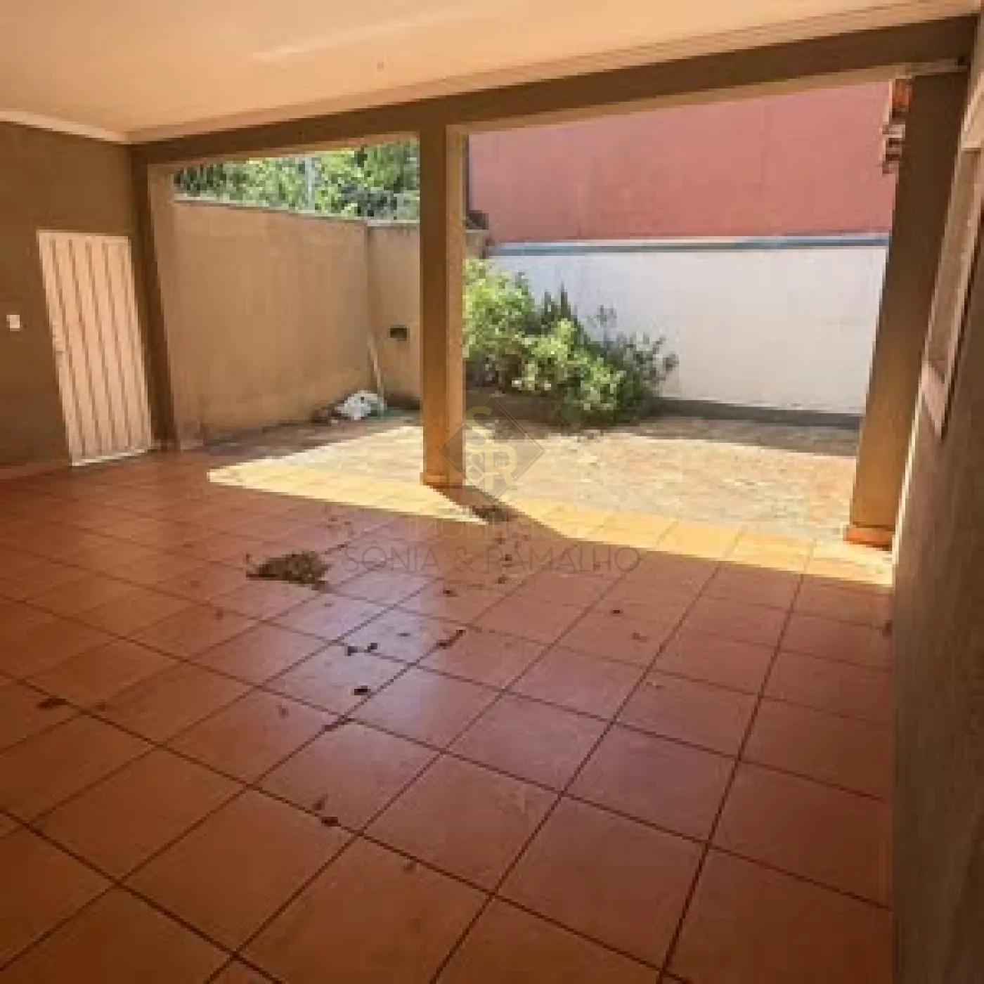 Alugar Casas Residenciais / Padrão em Ribeirão Preto R$ 1.600,00 - Foto 1