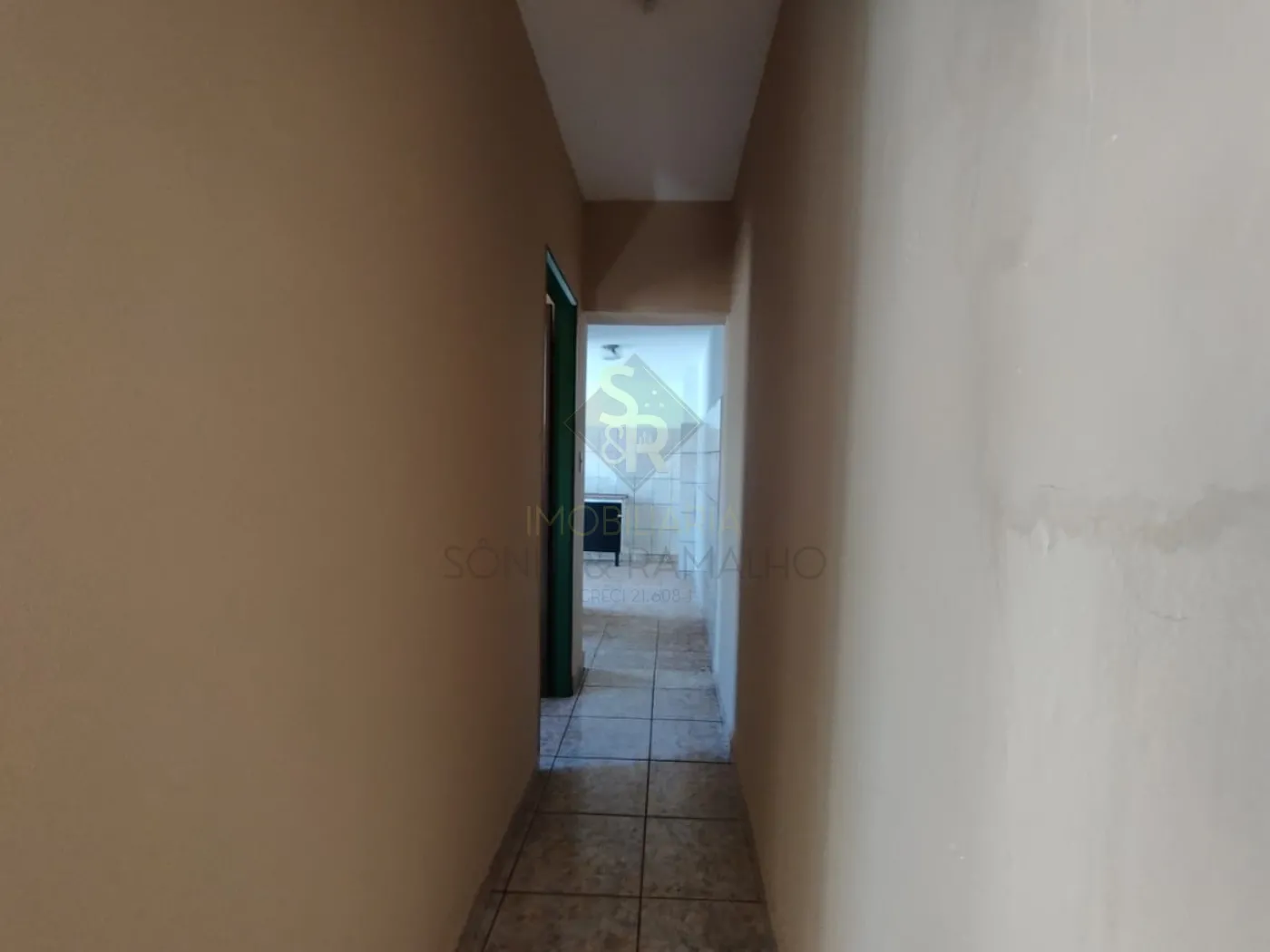 Alugar Casas Residenciais / Padrão em Ribeirão Preto R$ 1.100,00 - Foto 8