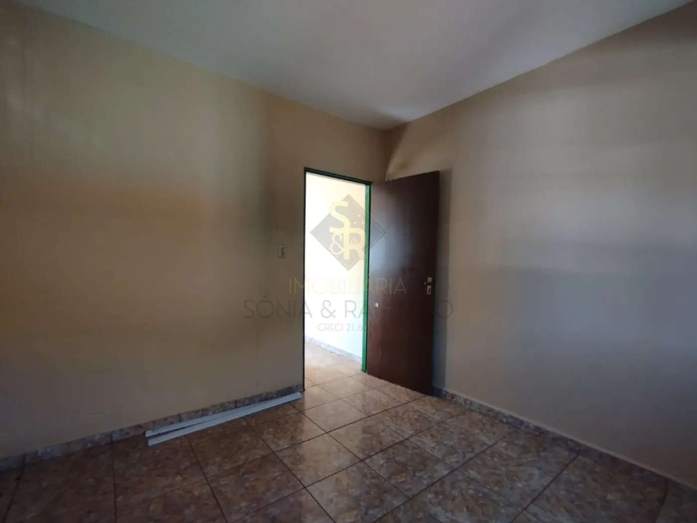 Alugar Casas Residenciais / Padrão em Ribeirão Preto R$ 1.100,00 - Foto 10