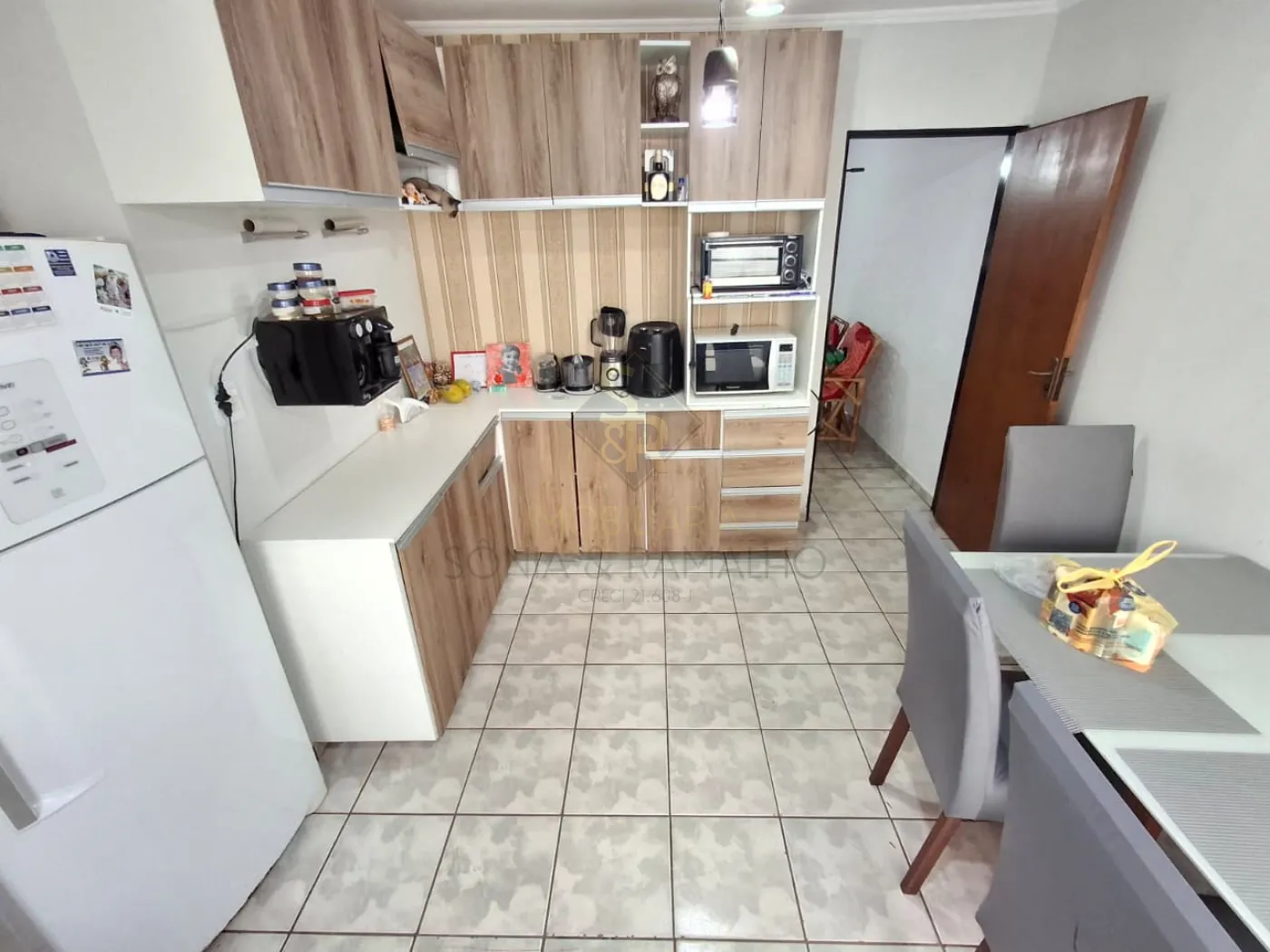 Alugar Casas Residenciais / Padrão em Ribeirão Preto R$ 2.000,00 - Foto 4