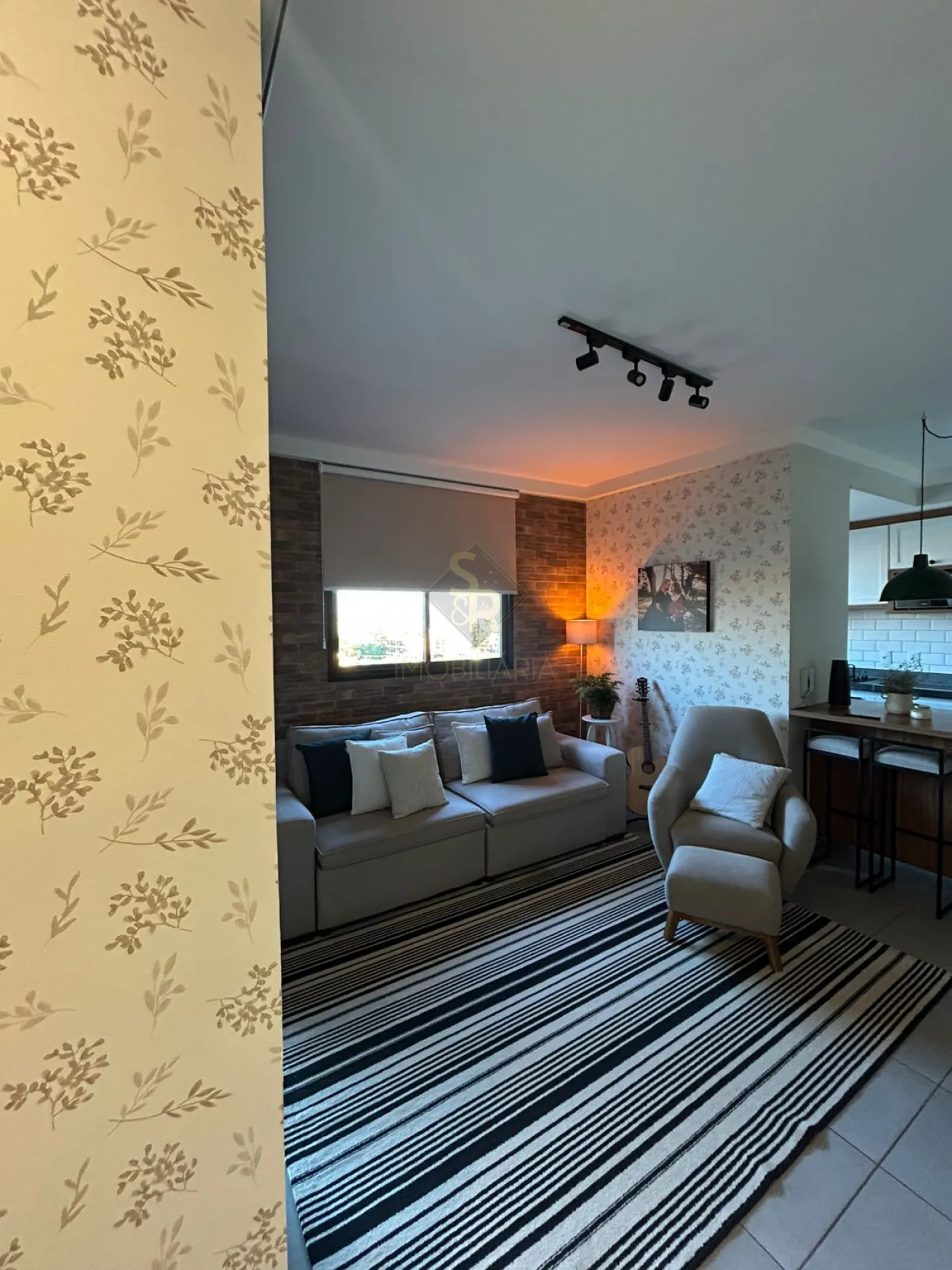 Comprar Apartamentos / Padrão em Ribeirão Preto R$ 370.000,00 - Foto 2