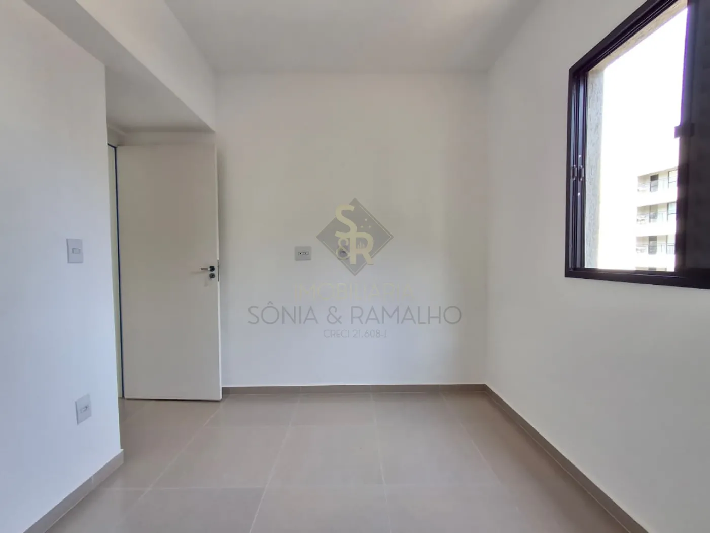 Comprar Apartamentos / Padrão em Ribeirão Preto R$ 215.000,00 - Foto 5