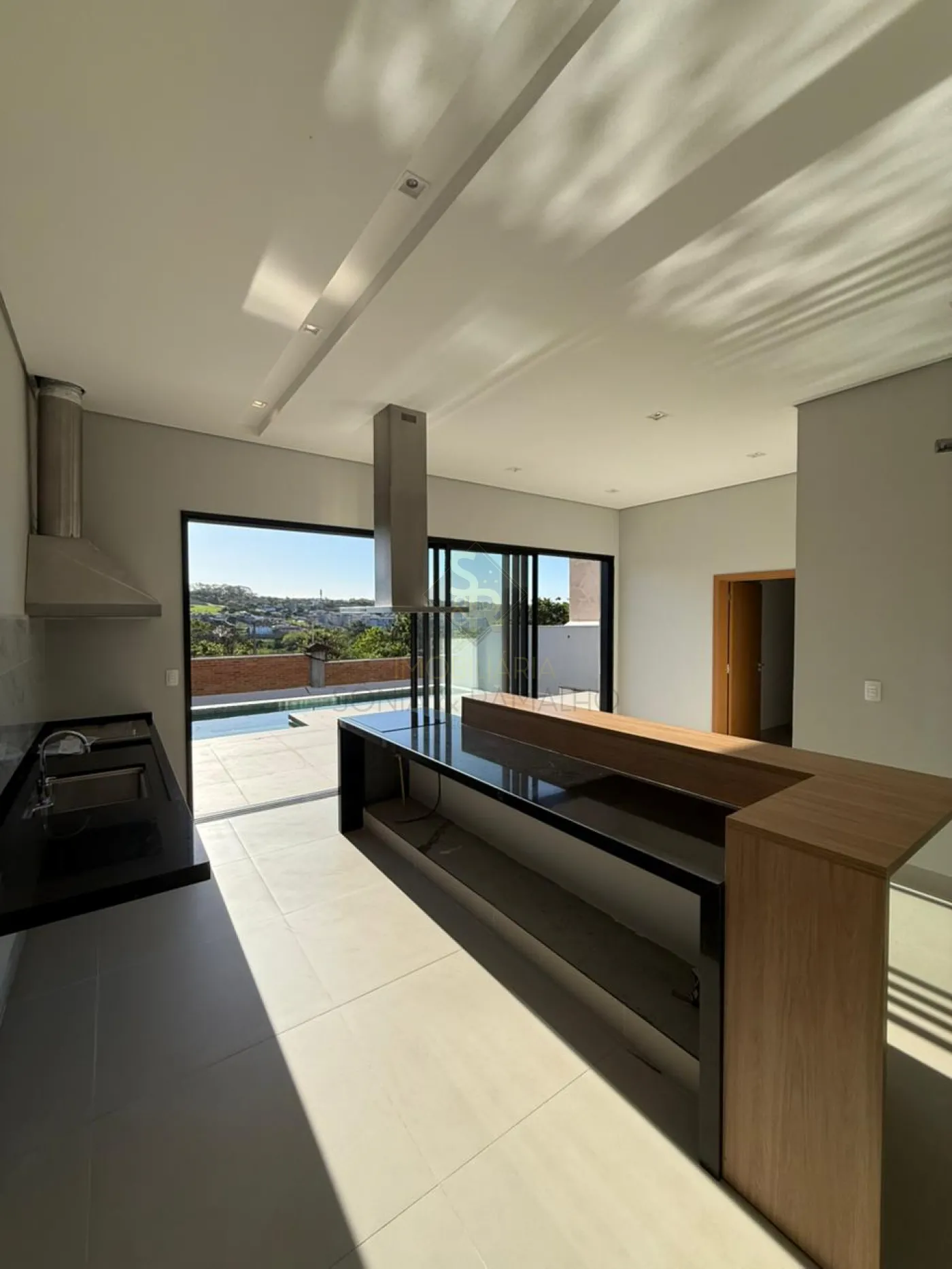 Alugar Casas Residenciais / Condomínio em Bonfim Paulista R$ 7.900,00 - Foto 3