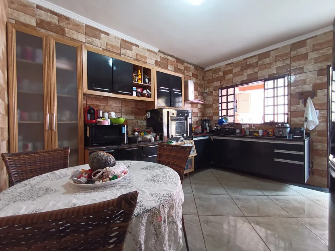 Alugar Casas Residenciais / Padrão em Ribeirão Preto R$ 1.600,00 - Foto 4