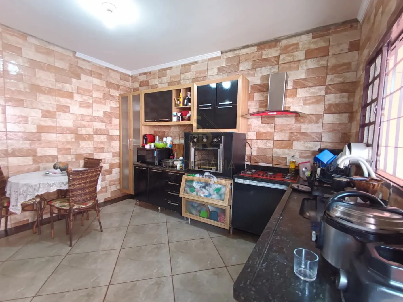 Alugar Casas Residenciais / Padrão em Ribeirão Preto R$ 1.600,00 - Foto 7