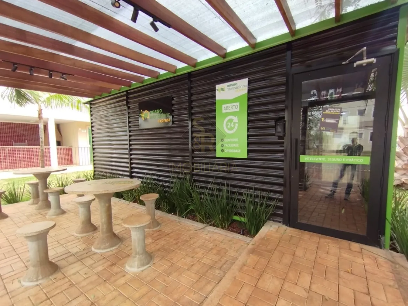 Alugar Apartamentos / Padrão em Ribeirão Preto R$ 1.000,00 - Foto 12