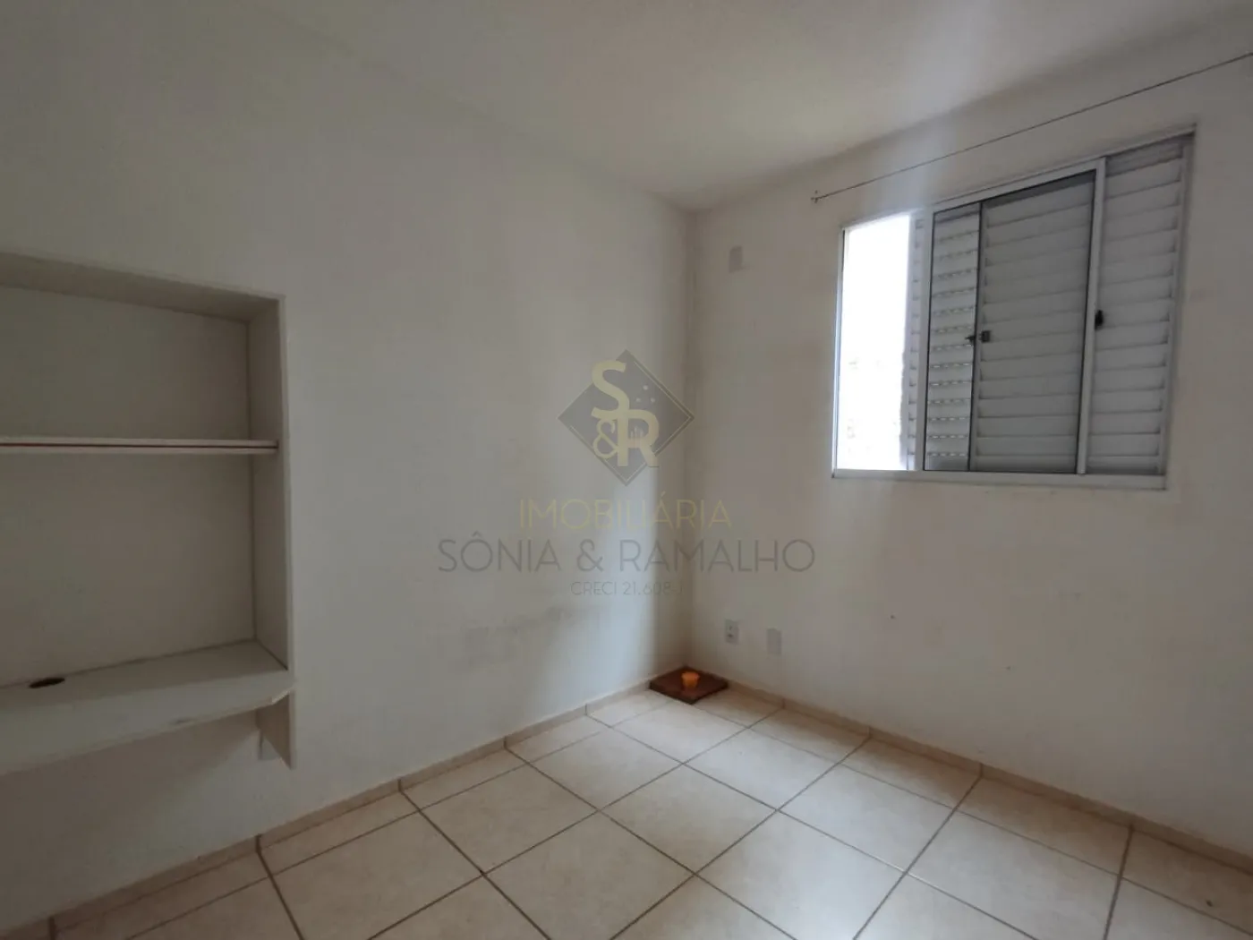 Alugar Apartamentos / Padrão em Ribeirão Preto R$ 1.000,00 - Foto 8