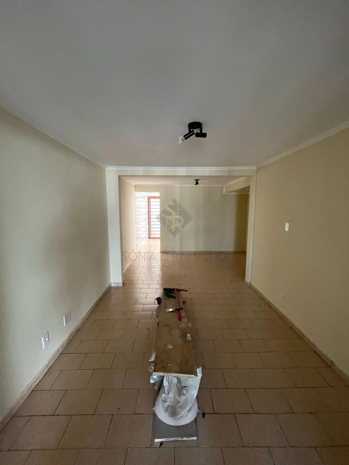 Comprar Casas Residenciais / Padrão em Ribeirão Preto R$ 220.000,00 - Foto 3