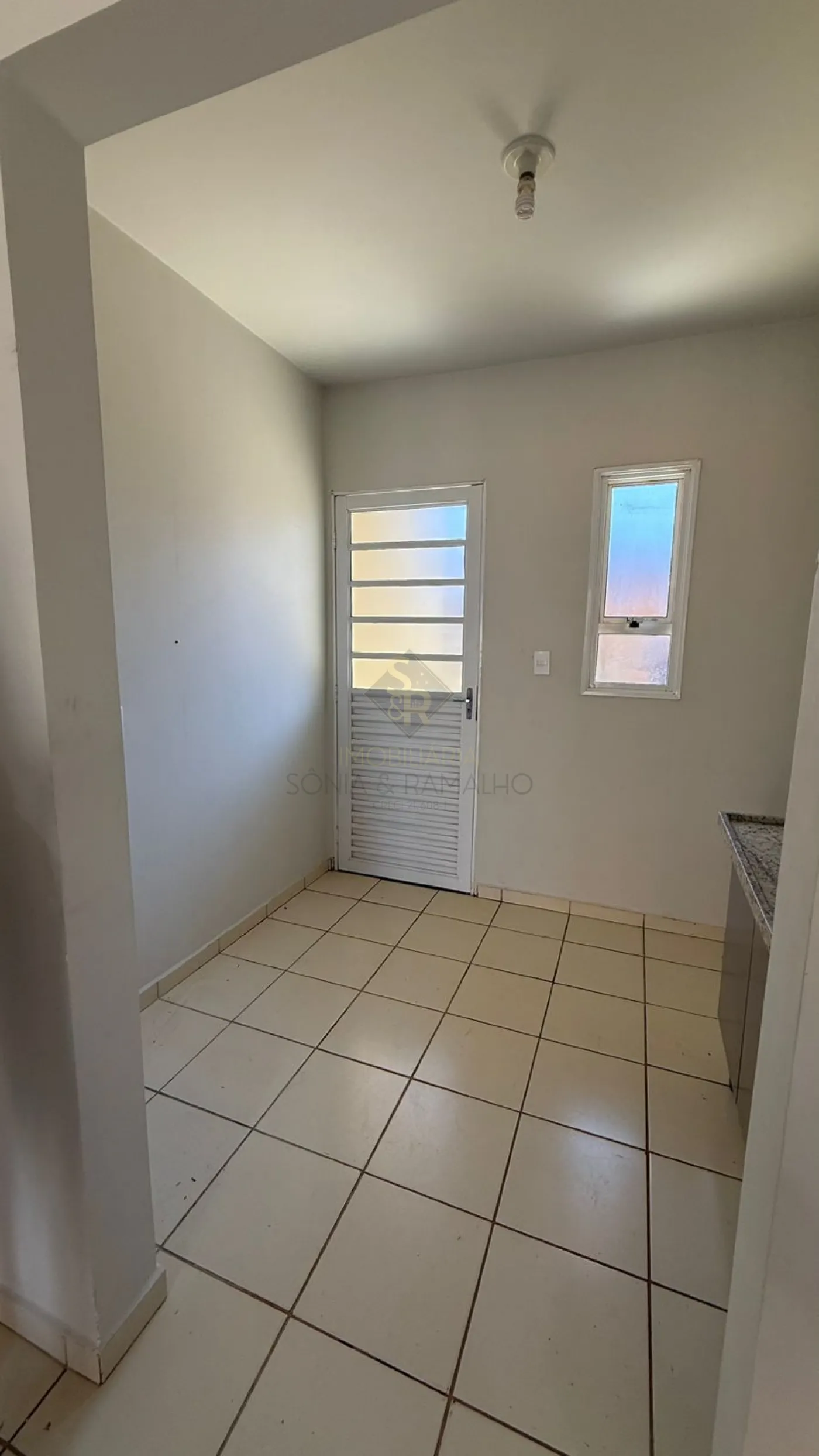 Comprar Casas Residenciais / Padrão em Ribeirão Preto R$ 200.000,00 - Foto 12