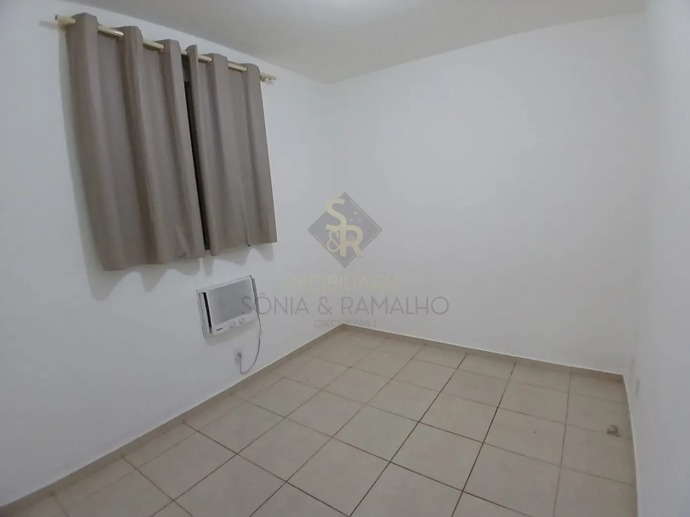 Alugar Apartamentos / Padrão em Ribeirão Preto R$ 680,00 - Foto 3