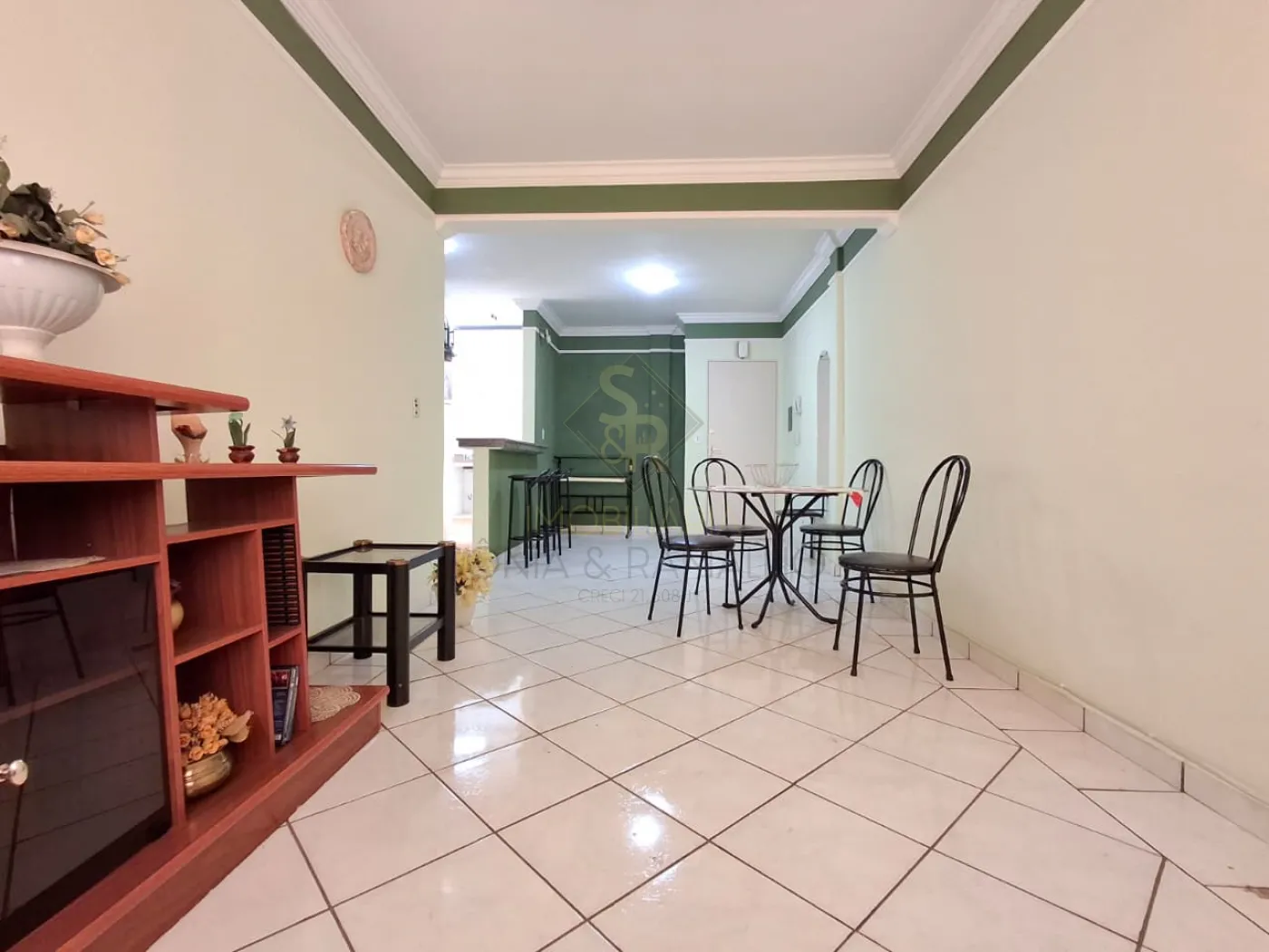 Alugar Apartamentos / Padrão em Ribeirão Preto R$ 1.100,00 - Foto 3