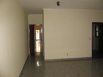 Alugar Apartamentos / Padrão em Ribeirão Preto. apenas R$ 800,00