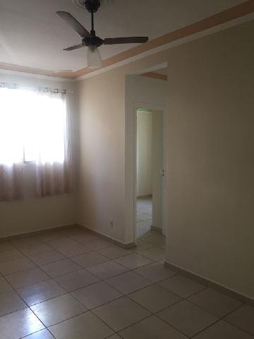 Alugar Apartamentos / Padrão em Ribeirão Preto. apenas R$ 650,00