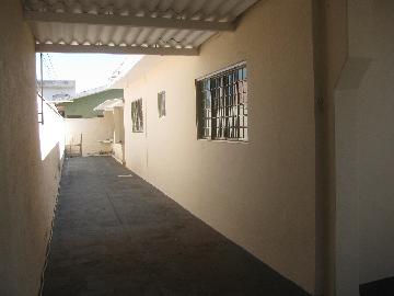 Alugar Casas Residenciais / Padrão em Ribeirão Preto. apenas R$ 220.000,00
