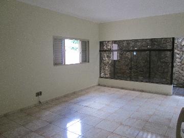 Alugar Casas Residenciais / Padrão em Ribeirão Preto. apenas R$ 2.200,00