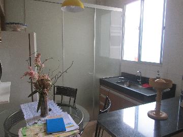 Alugar Apartamentos / Padrão em Ribeirão Preto. apenas R$ 870,00