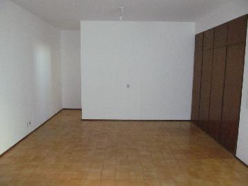 Alugar Apartamentos / Kitnet em Ribeirão Preto. apenas R$ 700,00