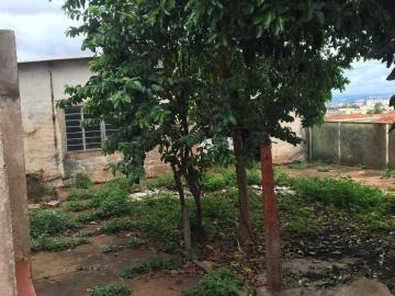 Alugar Casas / Padrão em Ribeirão Preto. apenas R$ 3.000,00