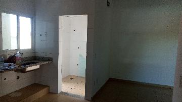 Alugar Apartamentos / Padrão em Ribeirão Preto. apenas R$ 1.200,00