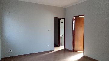 Alugar Apartamentos / Padrão em Ribeirão Preto. apenas R$ 1.000,00