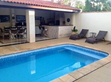 Alugar Casas Residenciais / Padrão em Ribeirão Preto. apenas R$ 780.000,00