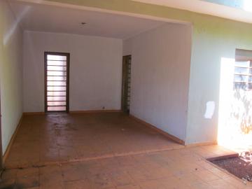 Alugar Casas / Padrão em Ribeirão Preto. apenas R$ 200.000,00