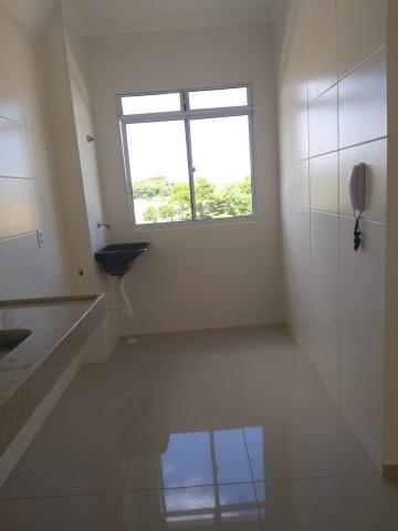 Alugar Apartamentos / Padrão em Ribeirão Preto. apenas R$ 800,00