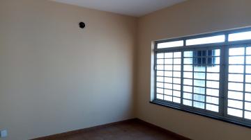 Alugar Casas Residenciais / Padrão em Ribeirão Preto. apenas R$ 1.300,00