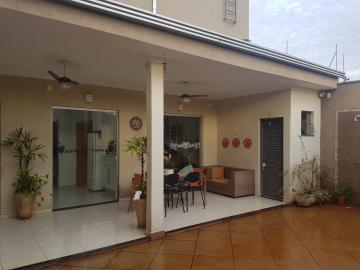 Alugar Casas Residenciais / Padrão em Ribeirão Preto. apenas R$ 2.000,00