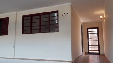 Alugar Casas / Padrão em Ribeirão Preto. apenas R$ 1.500,00