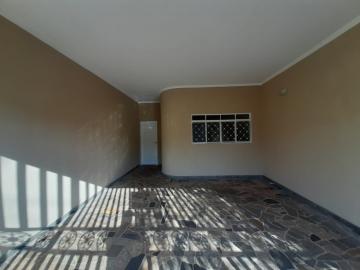 Alugar Casas Residenciais / Padrão em Ribeirão Preto. apenas R$ 1.100,00