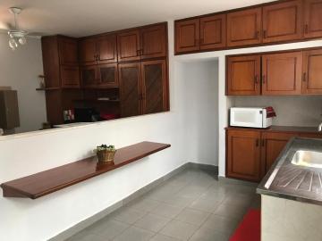 Alugar Casas Residenciais / Padrão em Ribeirão Preto. apenas R$ 350.000,00