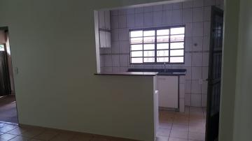 Alugar Casas Residenciais / Padrão em Ribeirão Preto. apenas R$ 250.000,00