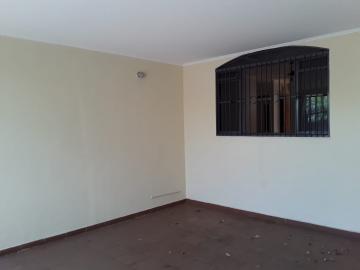 Alugar Casas Residenciais / Padrão em Ribeirão Preto. apenas R$ 950,00