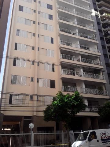 Alugar Apartamentos / Padrão em Ribeirão Preto. apenas R$ 1.800,00