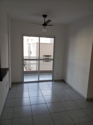 Alugar Apartamentos / Padrão em Ribeirão Preto. apenas R$ 900,00