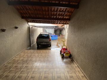 Alugar Casas Residenciais / Padrão em Jardinópolis. apenas R$ 270.000,00