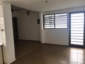 Alugar Casas Residenciais / Padrão em Ribeirão Preto. apenas R$ 900,00