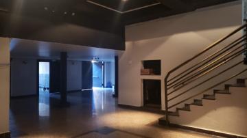Alugar Casas / Padrão em Ribeirão Preto. apenas R$ 10.000,00