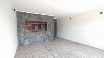 Alugar Casas / Padrão em Ribeirão Preto. apenas R$ 1.000,00