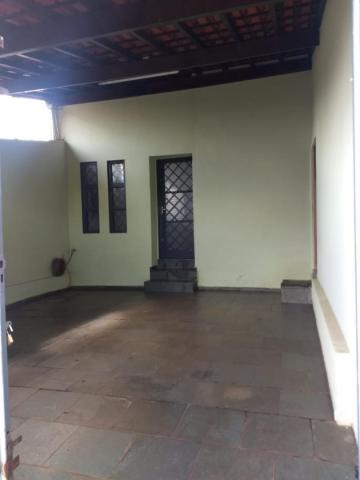 Alugar Casas Residenciais / Padrão em Ribeirão Preto. apenas R$ 235.000,00
