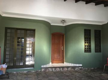 Alugar Casas / Padrão em Ribeirão Preto. apenas R$ 2.250,00