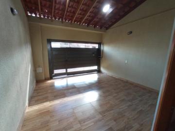 Alugar Casas / Padrão em Ribeirão Preto. apenas R$ 1.690,00