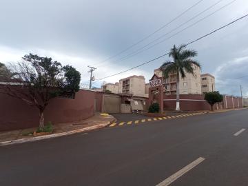 Alugar Apartamentos / Padrão em Ribeirão Preto. apenas R$ 650,00