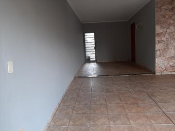 Alugar Casas Residenciais / Padrão em Ribeirão Preto. apenas R$ 470.000,00