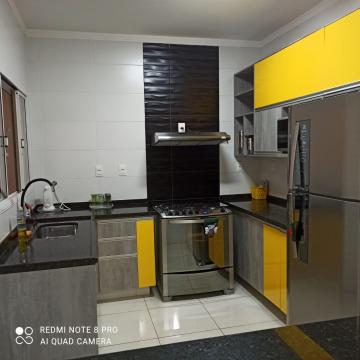 Alugar Apartamentos / Padrão em Ribeirão Preto. apenas R$ 300.000,00