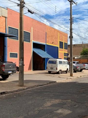 imagem 1 - Imóveis Comerciais - Salão Comercial imagem 1 - Imóveis Comerciais - Salão Comercial